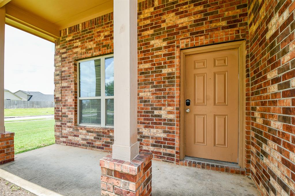 20722 Raven Mist Court