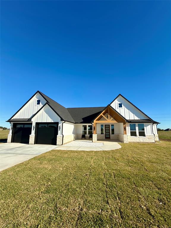 608 Angus Trail, Angleton, Texas image 1