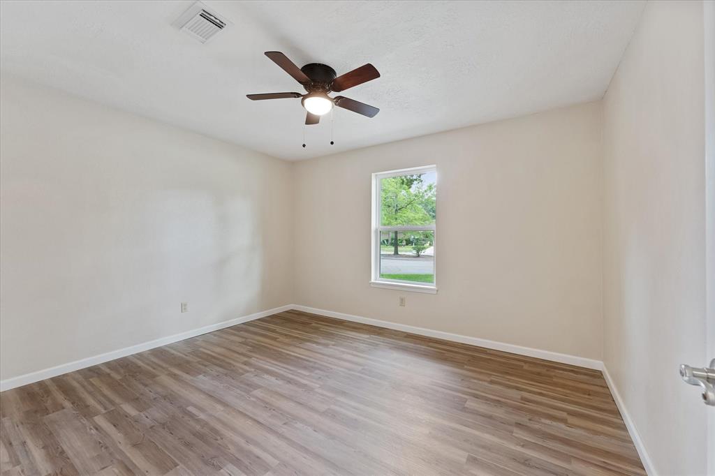 9863 Swan Court, Conroe, Texas image 33