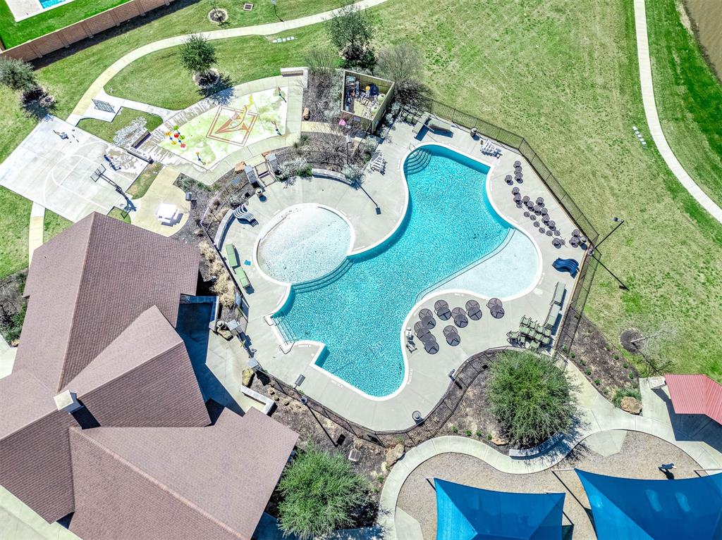 32322 Dusted Bronze Drive, Brookshire, Texas image 32