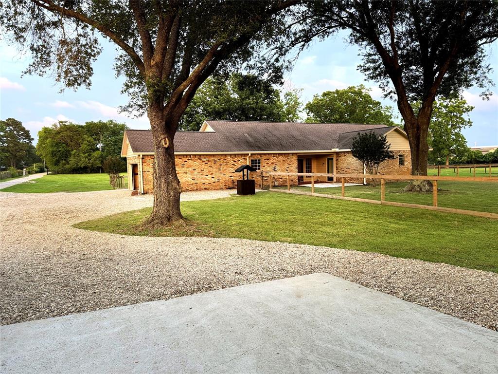 22035 Buescher Road, Tomball, Texas image 34