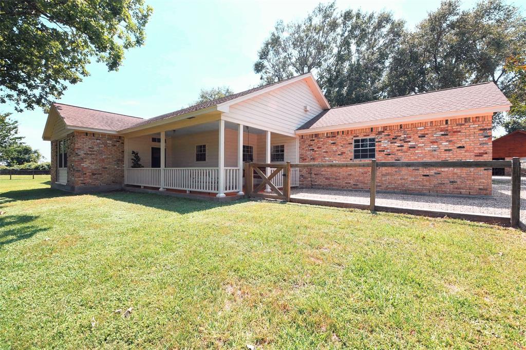 22035 Buescher Road
