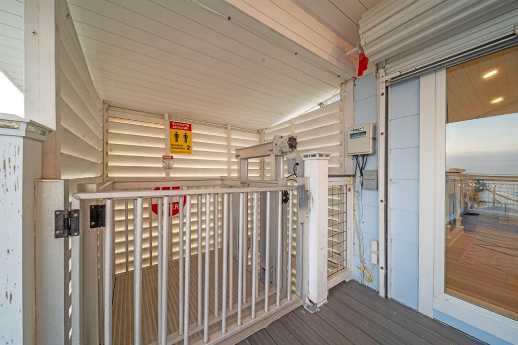 1407 John Street, San Leon, Texas image 30