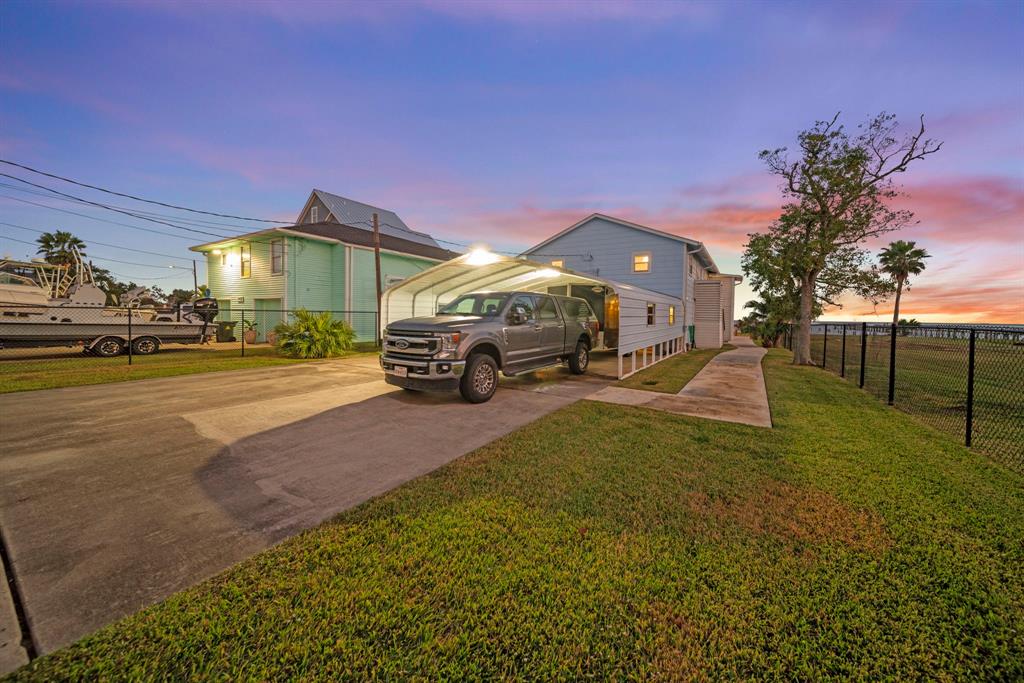 1407 John Street, San Leon, Texas image 6