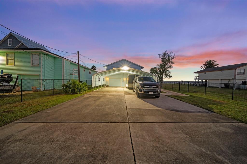 1407 John Street, San Leon, Texas image 5
