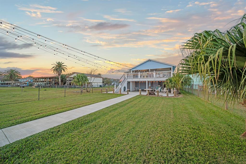 1407 John Street, San Leon, Texas image 8