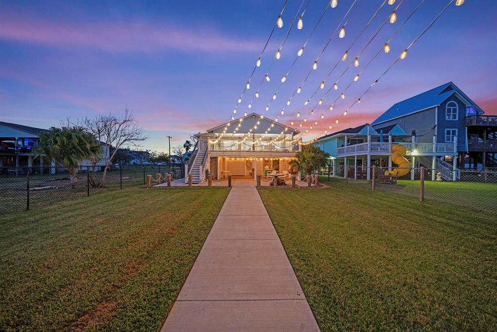 1407 John Street, San Leon, Texas image 1