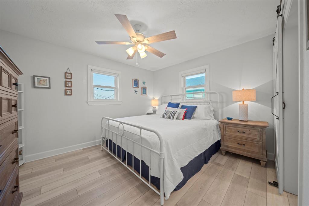 1407 John Street, San Leon, Texas image 21