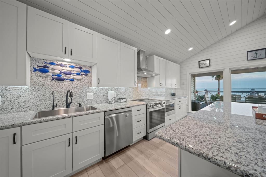 1407 John Street, San Leon, Texas image 20