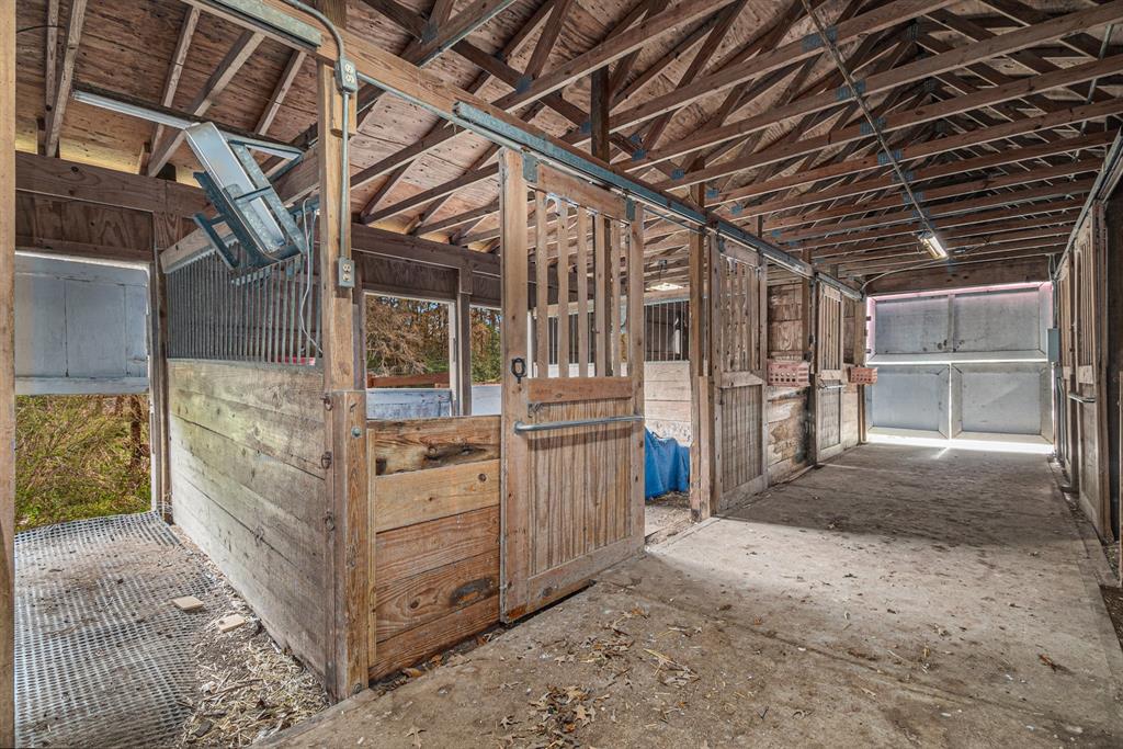 1521 Hamblen Road, Houston, Texas image 40