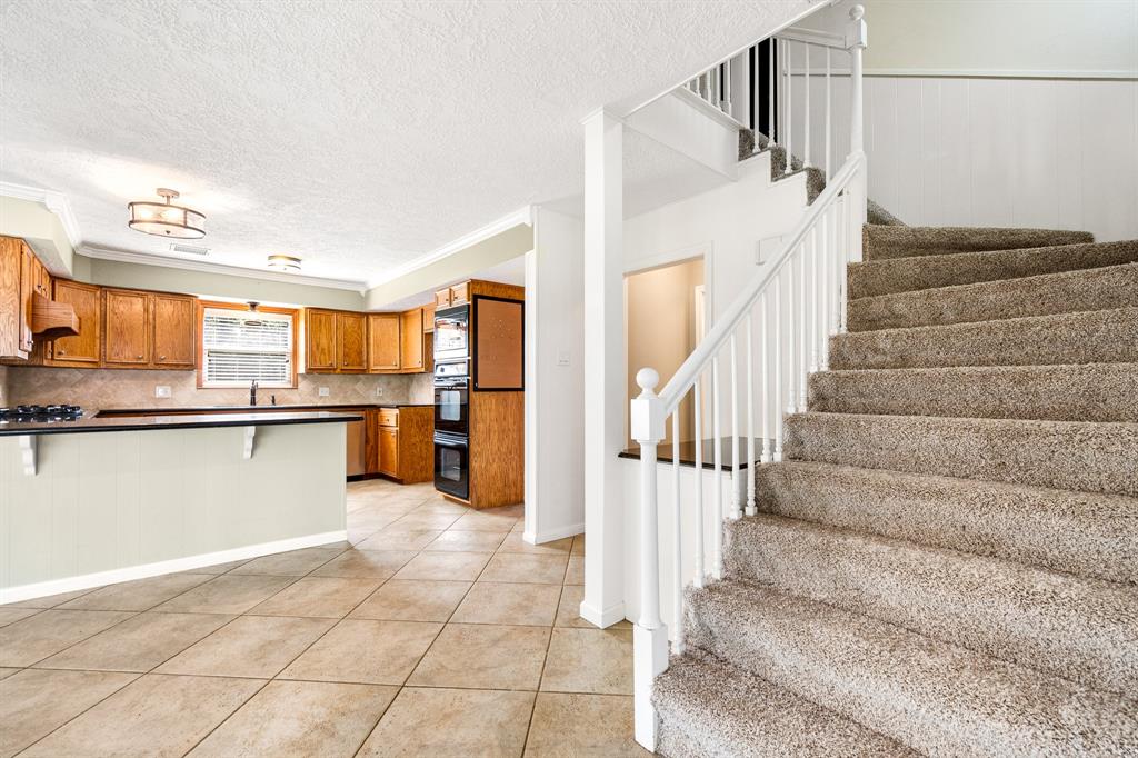 1521 Hamblen Road, Houston, Texas image 19