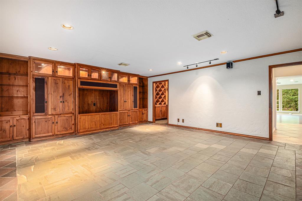 1521 Hamblen Road, Houston, Texas image 22
