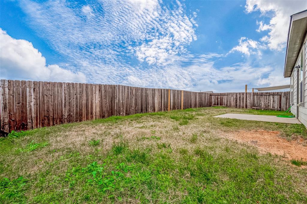 25707 Boxwood Hedge Lane, Tomball, Texas image 38