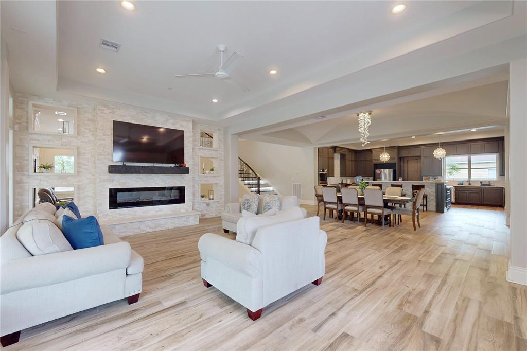 5726 Martha Lane