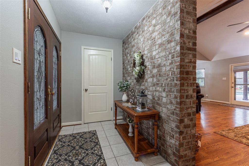 1617 Cleveland Drive, Deer Park, Texas image 3