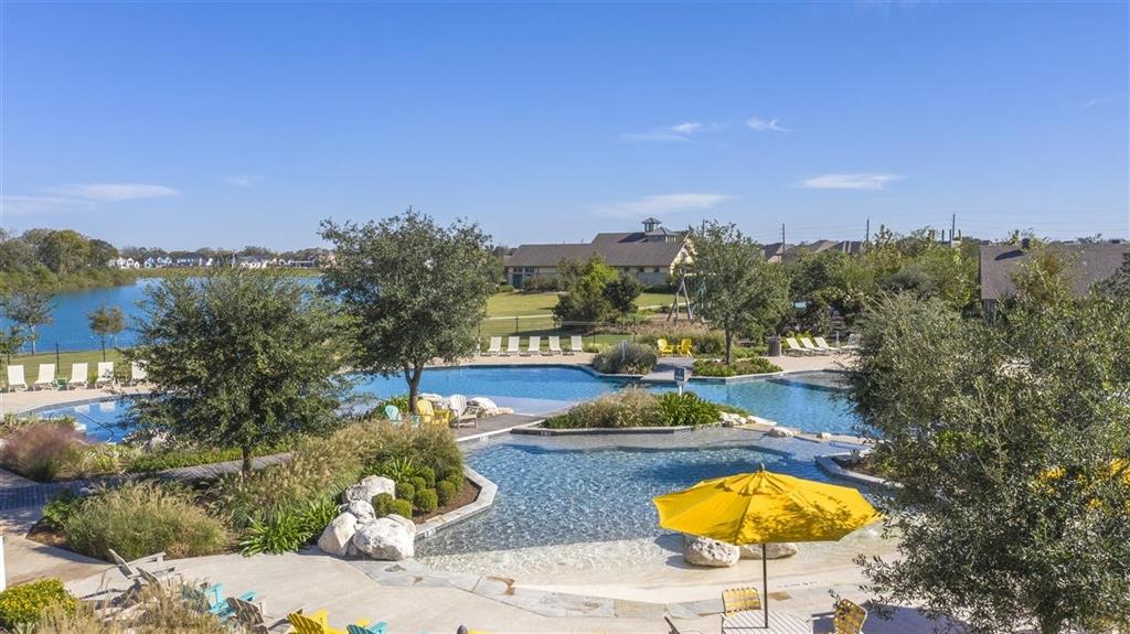 1306 Crown Forest Drive, Missouri City, Texas image 7