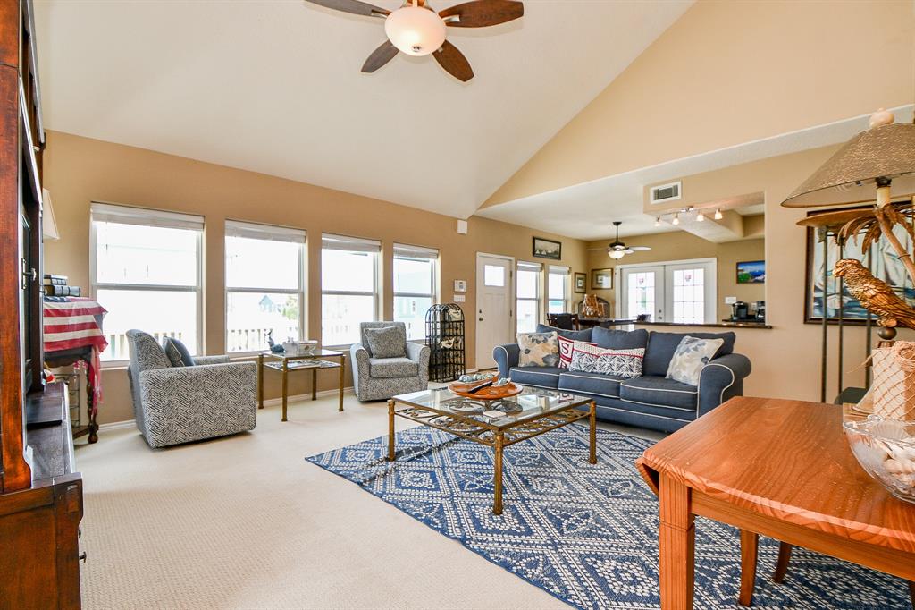 115 Mar Vista Court, Surfside Beach, Texas image 9