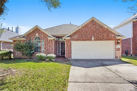 5134 Chase Park Circle Bacliff TX 77518