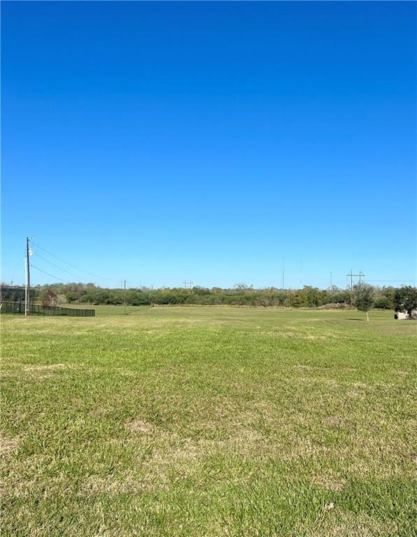 424 Champlain Street, Victoria, Texas image 11