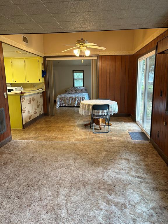 104 Crooked Creek Drive, Sheridan, Texas image 30