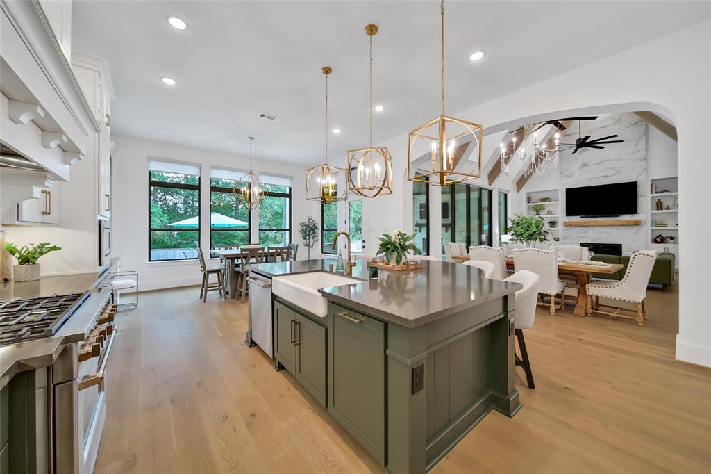 129 Larkhaven Drive