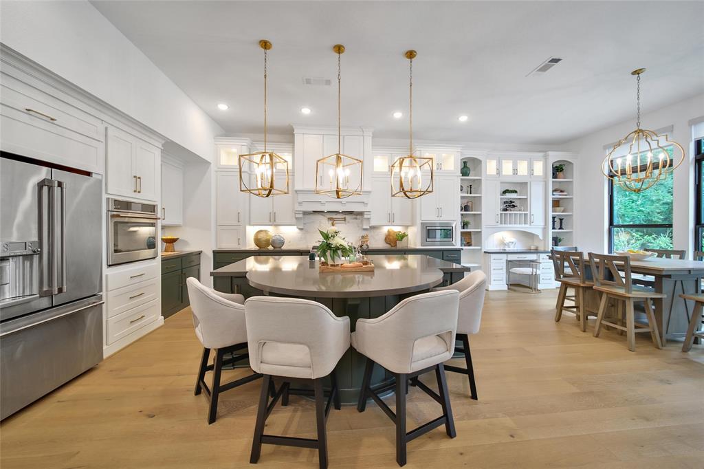 129 Larkhaven Drive