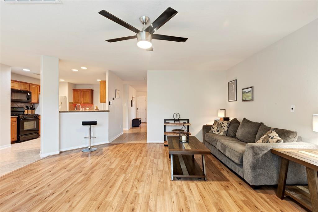 25430 Twister Trail, Spring, Texas image 13