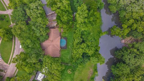 A home in Lake Jackson