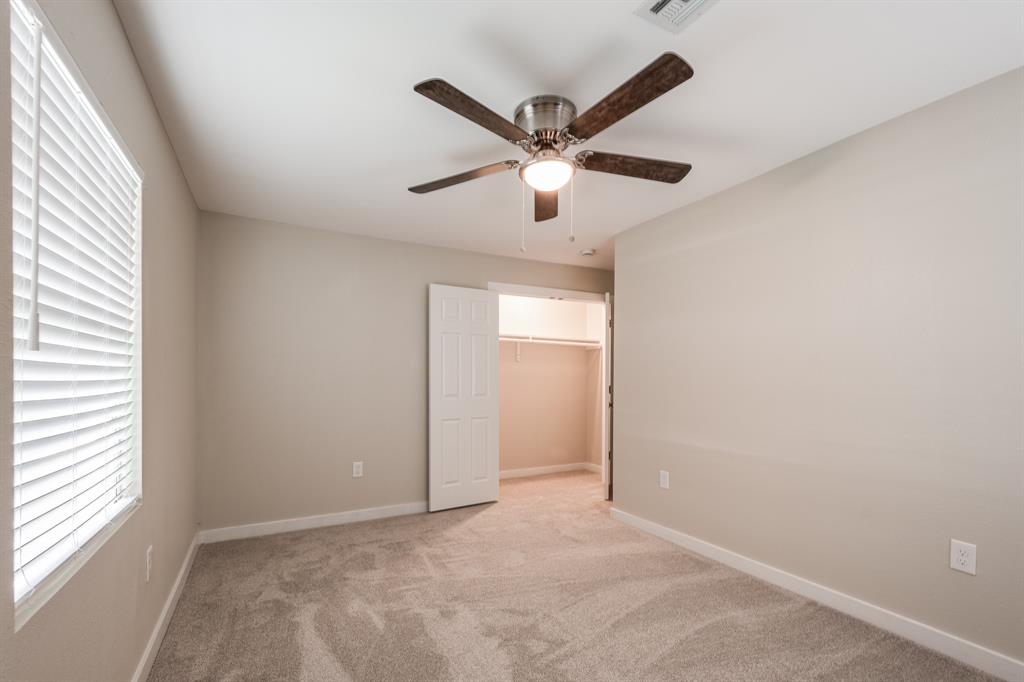 308 Greenbriar Drive, Baytown, Texas image 23