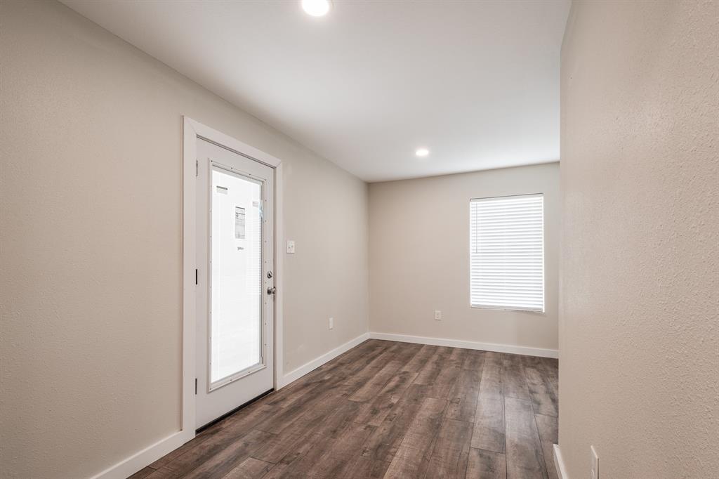 308 Greenbriar Drive, Baytown, Texas image 17