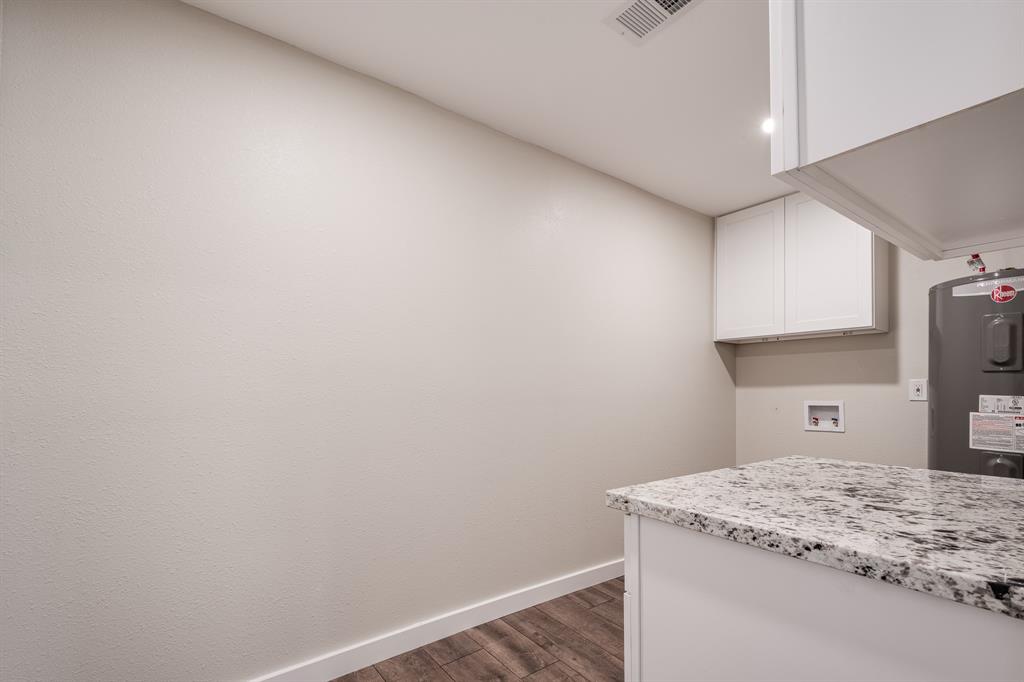 308 Greenbriar Drive, Baytown, Texas image 21