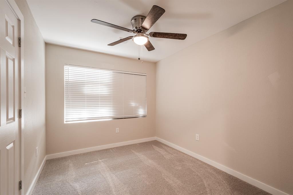 308 Greenbriar Drive, Baytown, Texas image 24