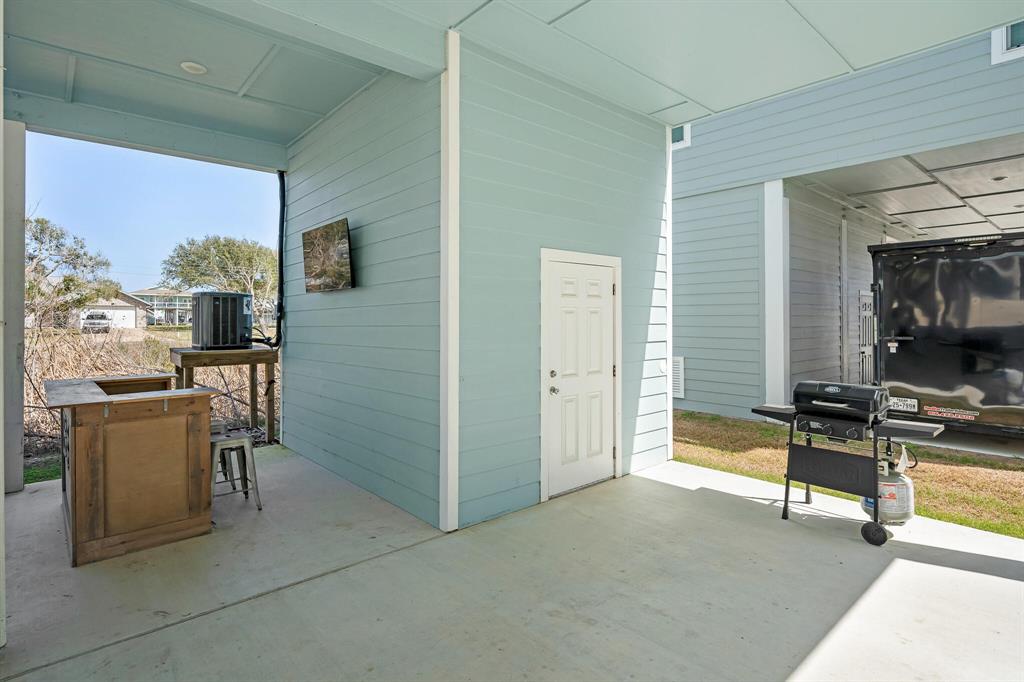 111 Rainbow Reef, Rockport, Texas image 6
