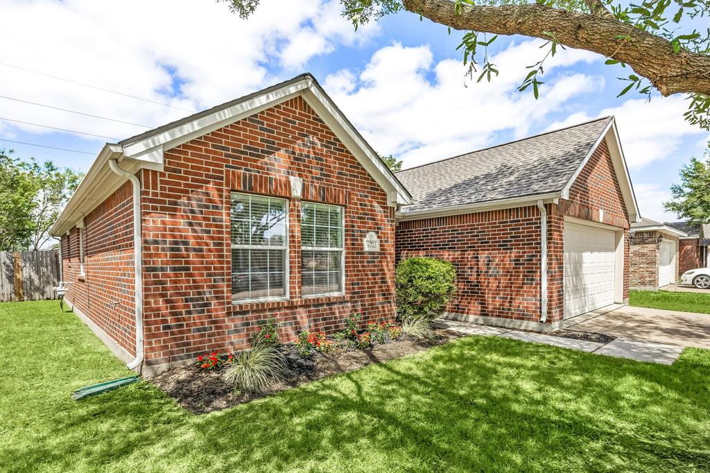 6723 Cypress Glades Drive, Katy, Texas image 31