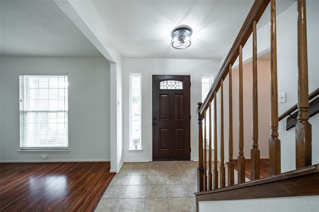 18502 Mellowgrove Lane, Spring, Texas image 9