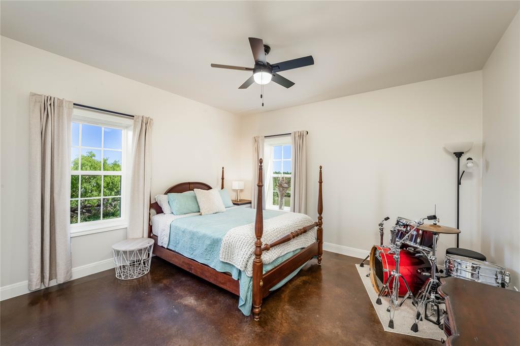 108 High Meadow Court Ct, Schulenburg, Texas image 15
