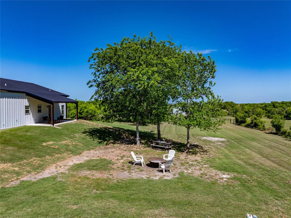108 High Meadow Court Ct, Schulenburg, Texas image 19