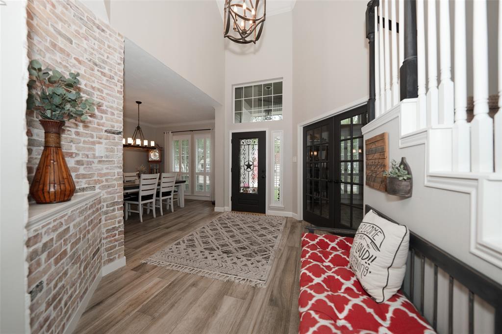 887 Victoria Lakes Drive, Katy, Texas image 9