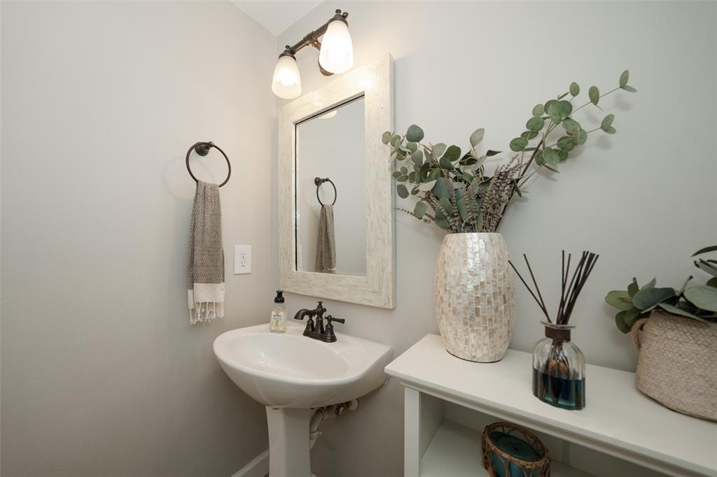 887 Victoria Lakes Drive, Katy, Texas image 41