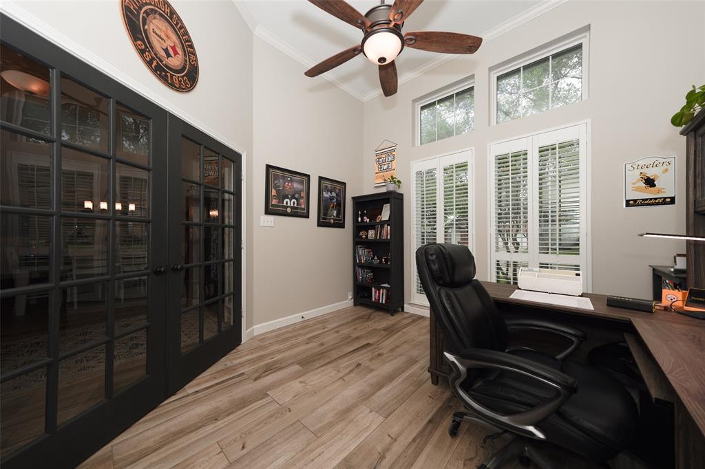 887 Victoria Lakes Drive, Katy, Texas image 22