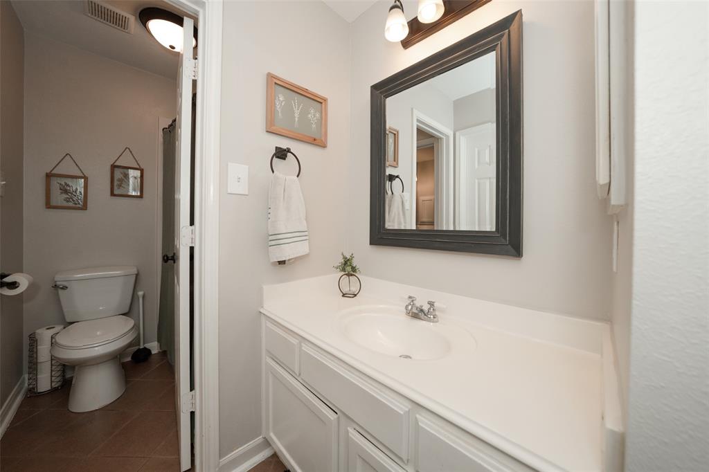 887 Victoria Lakes Drive, Katy, Texas image 39