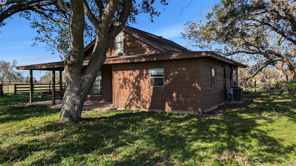 811 County Road 230 Rd, Wharton, Texas image 4