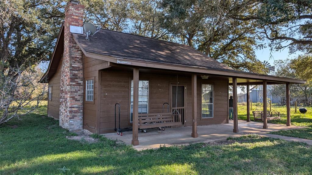 811 County Road 230 Rd, Wharton, Texas image 1