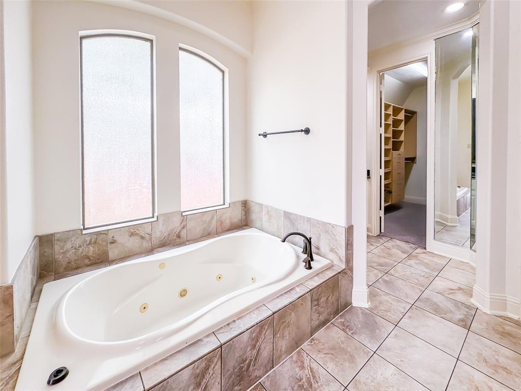 5302 Briarwick Meadow Lane, Sugar Land, Texas image 31