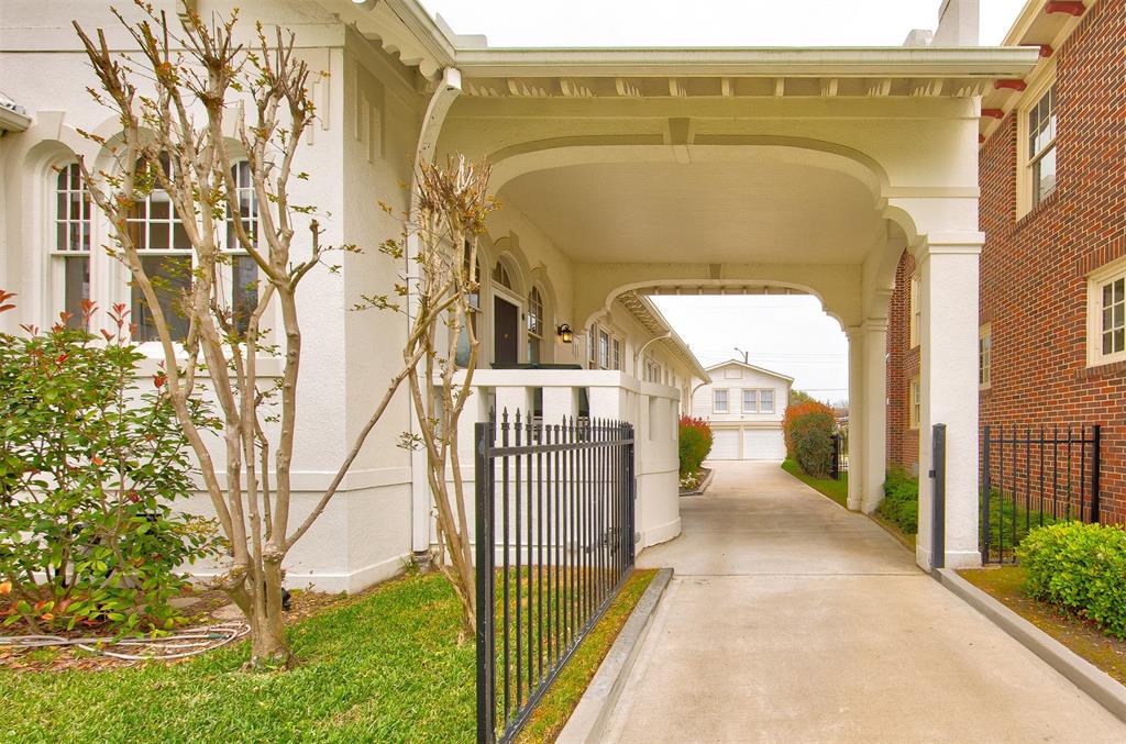 1602 Rosenberg Street, Galveston, Texas image 10