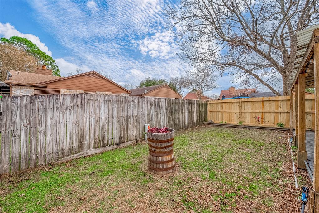 1411 S 8th Street, La Porte, Texas image 34