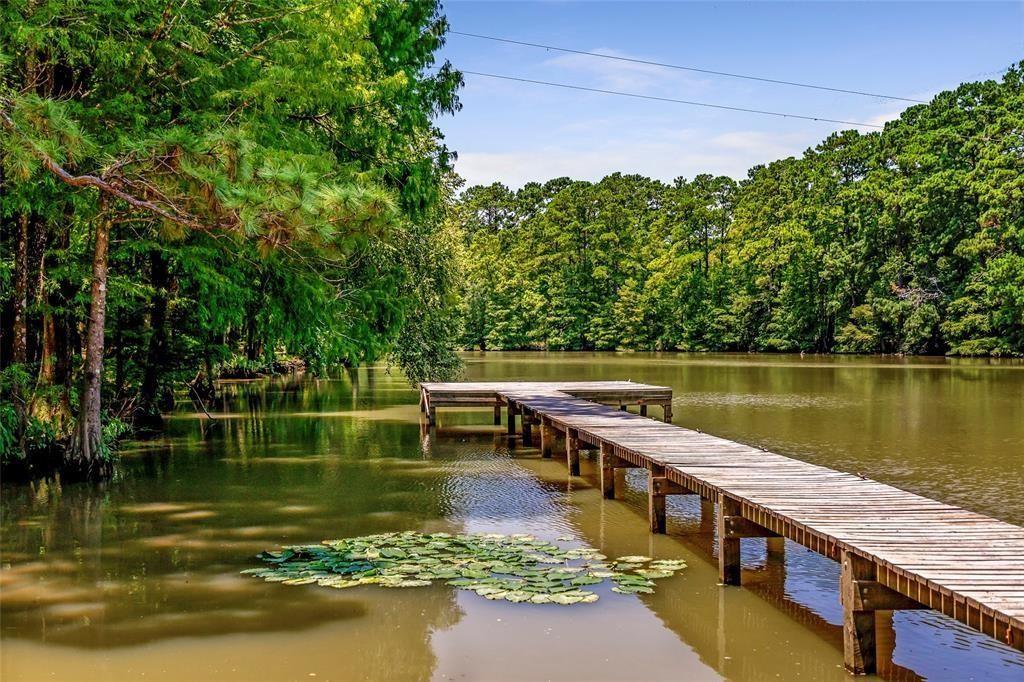 30010 Commons Woods Court, Huffman, Texas image 3