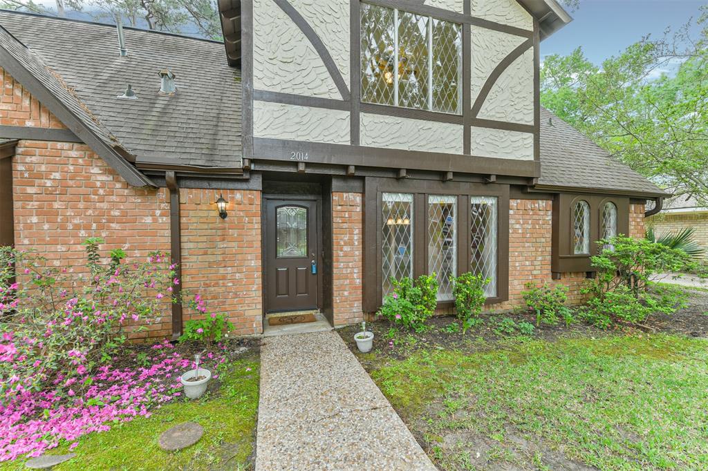 2014 Round Spring Drive, Kingwood, Texas image 3