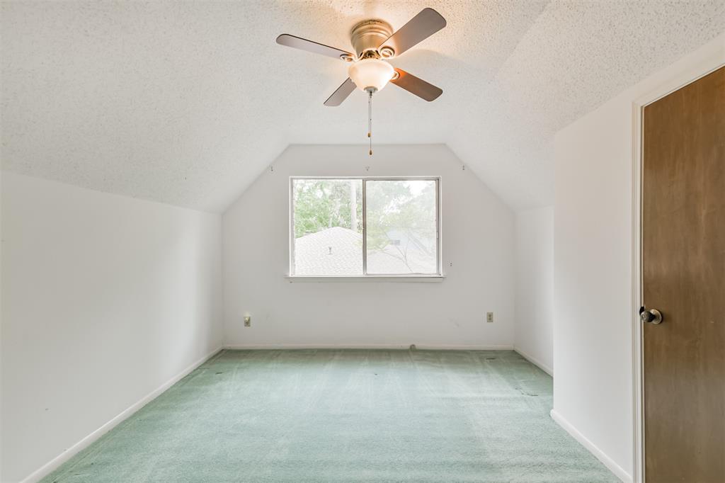 2014 Round Spring Drive, Kingwood, Texas image 32