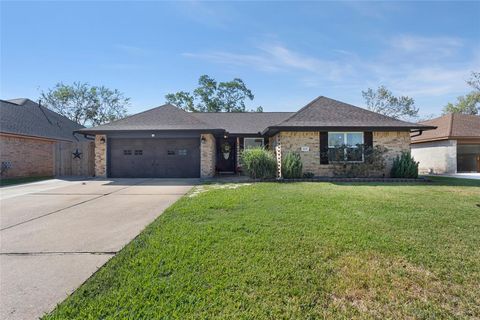 A home in Lake Jackson